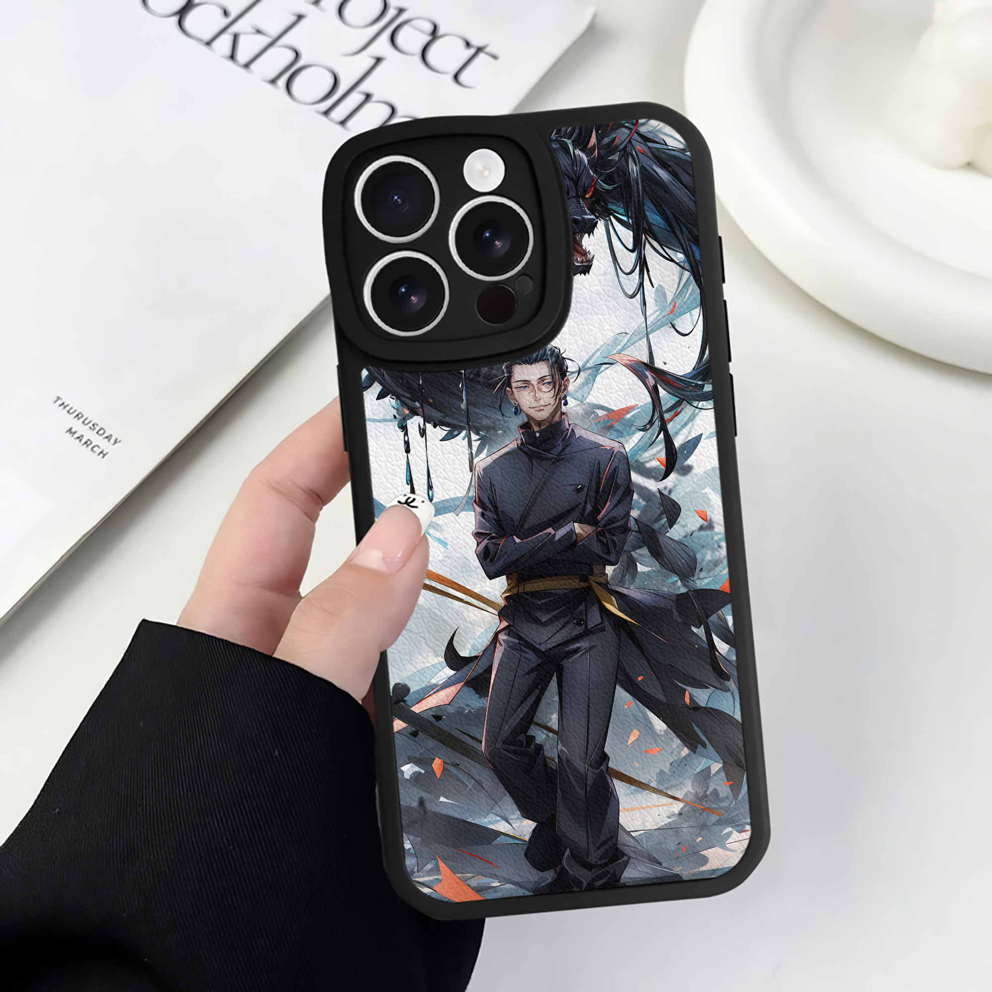（画像用） 呪術廻戦 Jujutsu Kaisen 【iPhone 16シリーズ対応】シリコンスマホケース（レザー調） 材質：シリコン